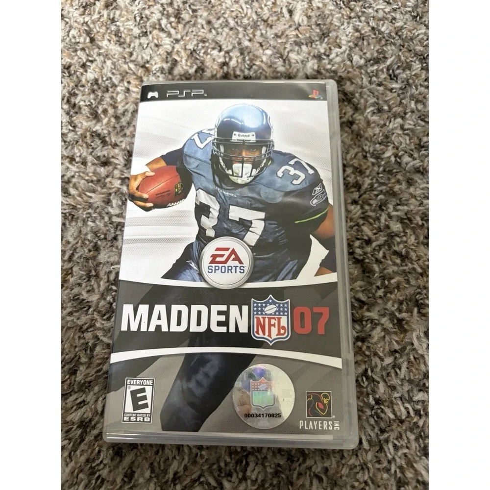 Madden NFL 07 (Sony PSP, 2006) CIB Sony PlayStation Portable Video Game